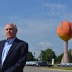 Dealership ‘under the peach’ that ‘clobbers big city prices’ wins statewide award